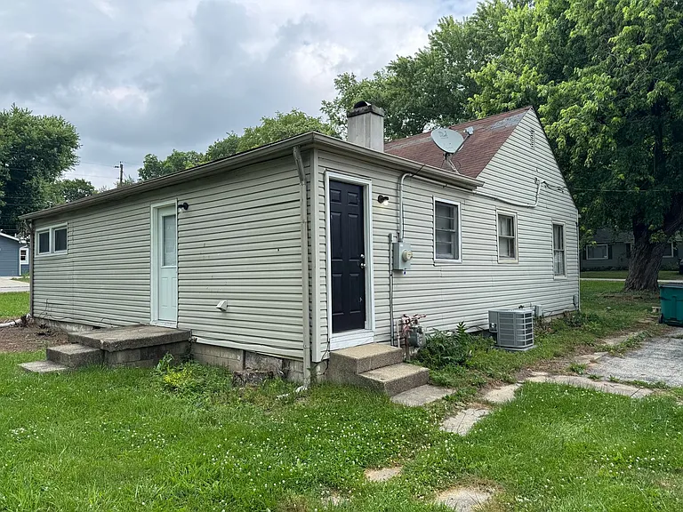 1088 S Morgantown Rd — Photo 26