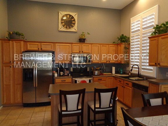 5th image of 20272 N 70th Dr