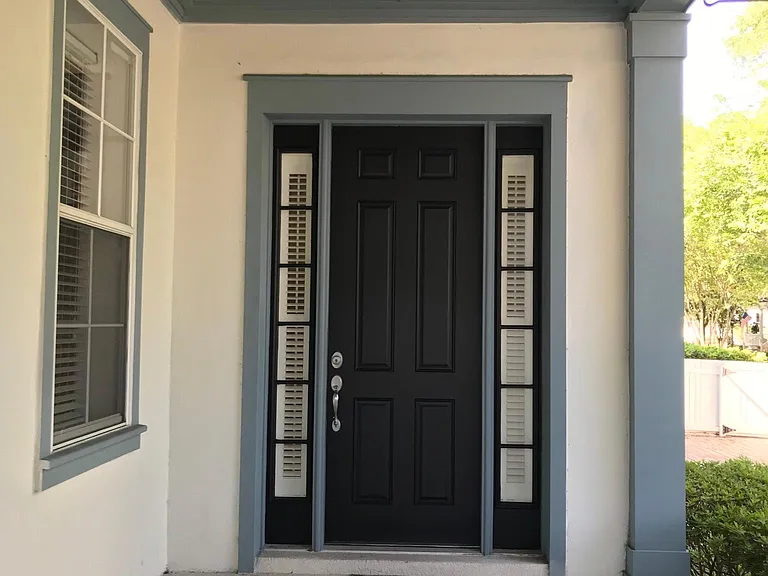 3993 Corrine Dr — Photo 6