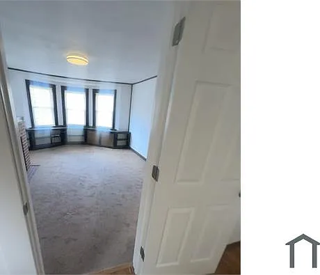 99 Monroe Ave #2 — Photo 17