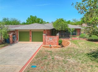 525 Harding Pl, Edmond, OK 73013