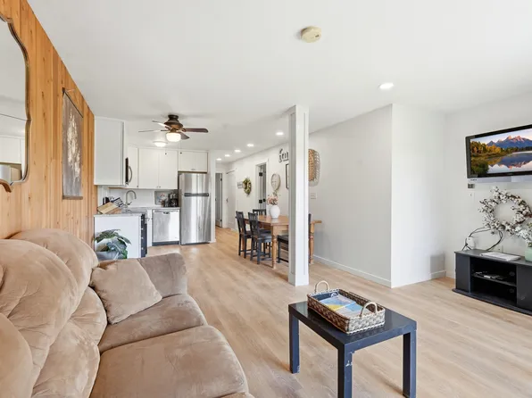 2176 S Bear Lake Blvd #316, Garden City, UT 84028