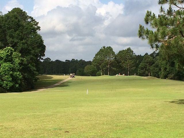 1st image of 75 Fairway Dr