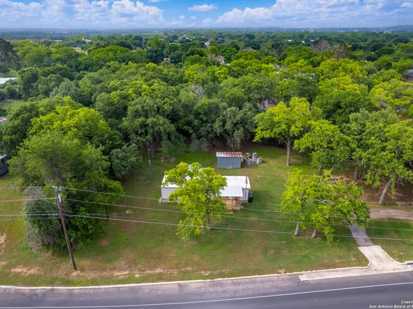 231 Morning Glory Dr, Fredericksburg, TX 78624