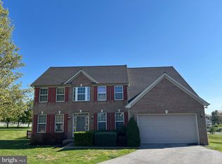 42 Decatur Dr, Bunker Hill, WV 25413