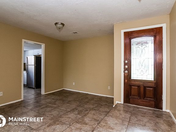 3rd image of 7914 Audubon Forest Dr