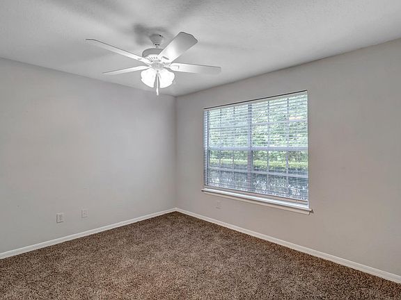 Cobblestone at Eagle Harbor general photo