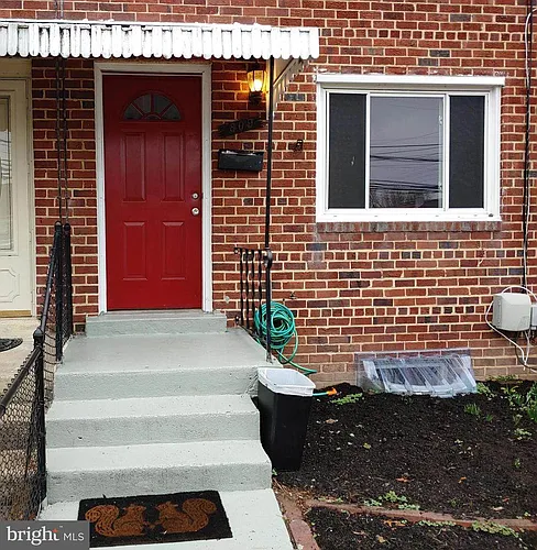 809 4th St Photo 1