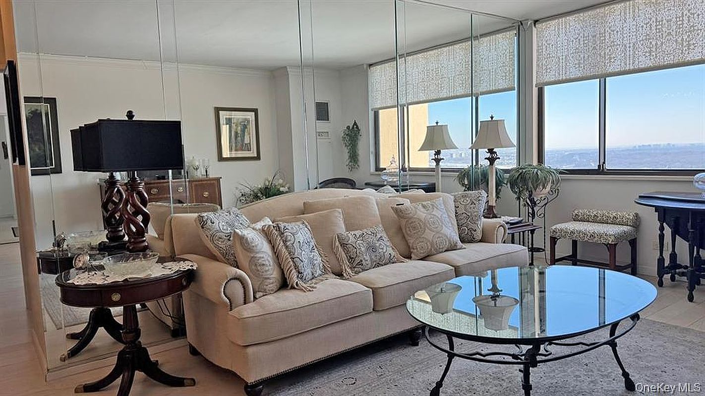 269-10 Grand Central Pkwy #31P