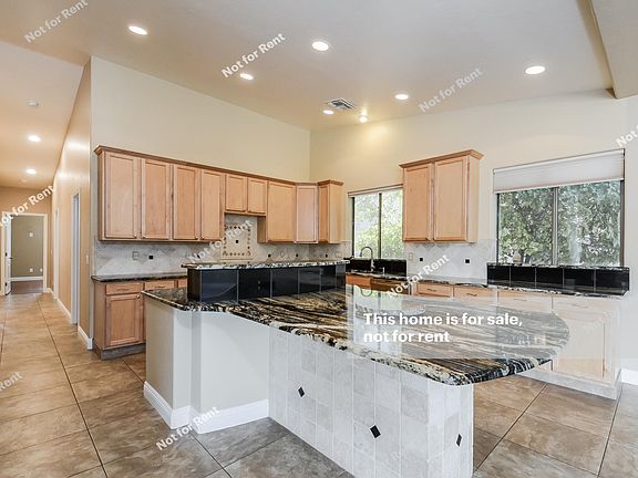 3rd image of 11439 N Mountain Breeze Dr