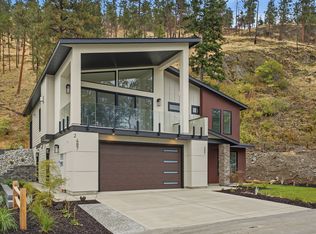 487 Clifton Rd N, Kelowna, BC V1V1A2
