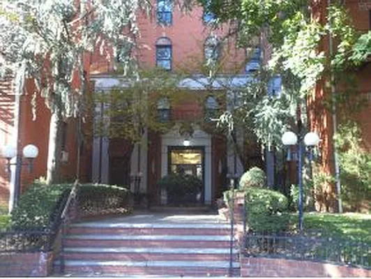 Sold by Calabrese Real Estate | media 10
