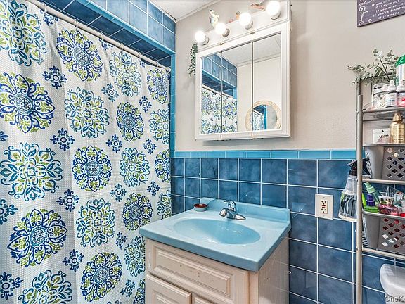 5th image of 7351 70th Street