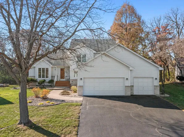 1160 Autumn Dr, Woodbury, MN 55125