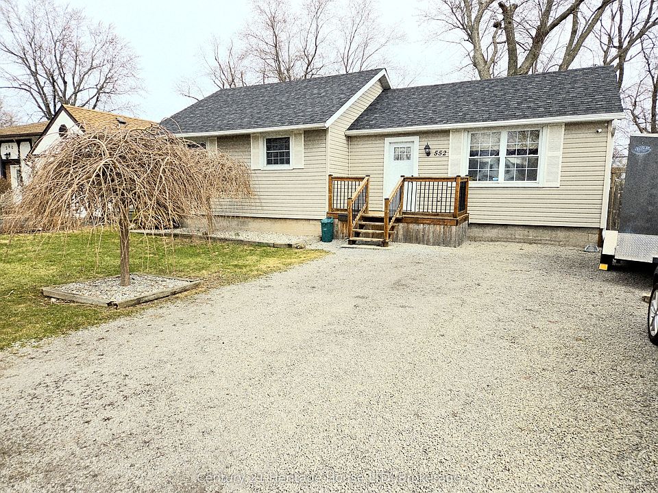 1st image of 552 Lakeview Rd
