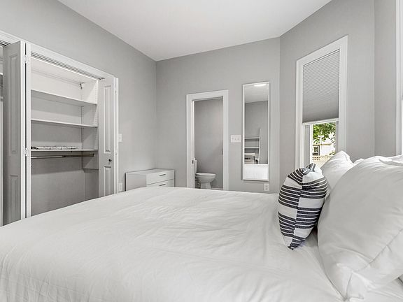 3rd image of 1047 Saratoga St #1-B
