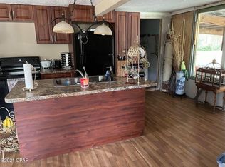 3143 Leamon Smith Rd, Bonifay, FL 32425