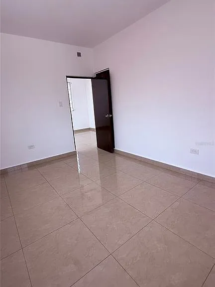413 Edificio Gaither Plz #3A — Photo 11