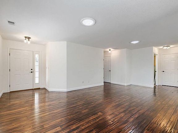 4th image of 10488 Mobile Way