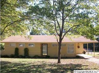 1418 10th Ave SE, Decatur, AL 35601