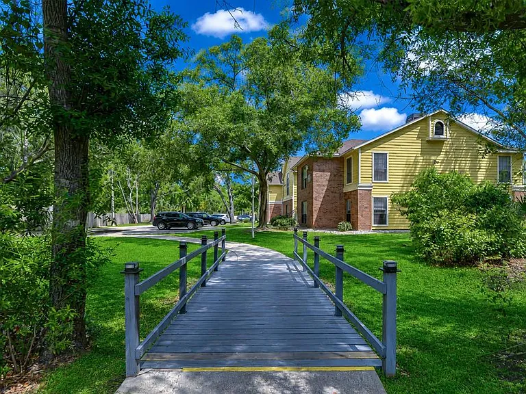 8754 Mallard Reserve Dr #202 — Photo 57