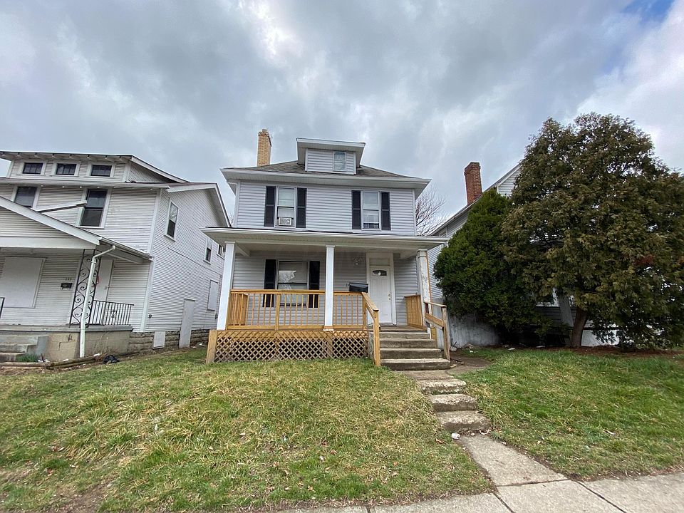 2nd image of 149 S Warren Ave