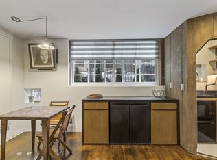 102 Bedford St #1, New York, NY 10014