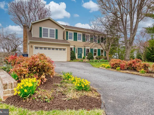 17332 Evangeline Ln, Olney, MD 20832