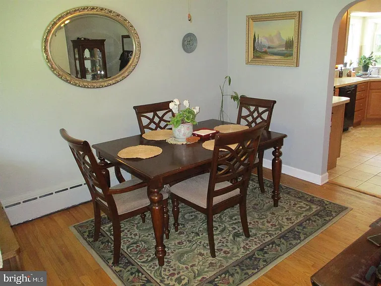 52 Paisley Rd — Photo 7