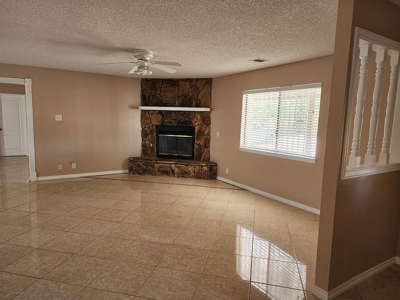 5th image of 16512 Eucalyptus Ave
