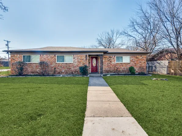 7628 Deaver Dr, North Richland Hills, TX 76180