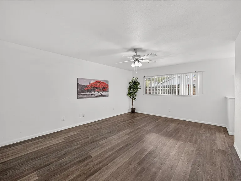 18706 Clover Glen Ln — Photo 8