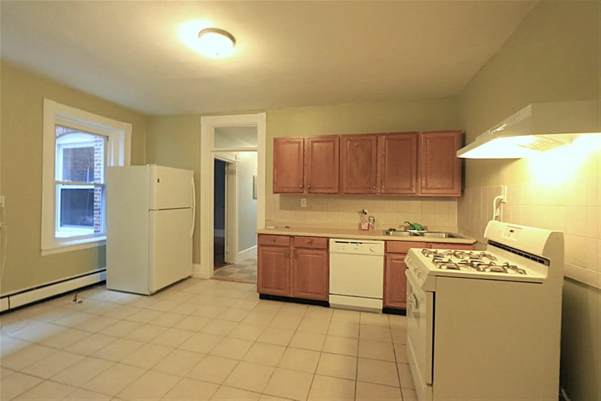 Building Photo - 115 Harvard St #1