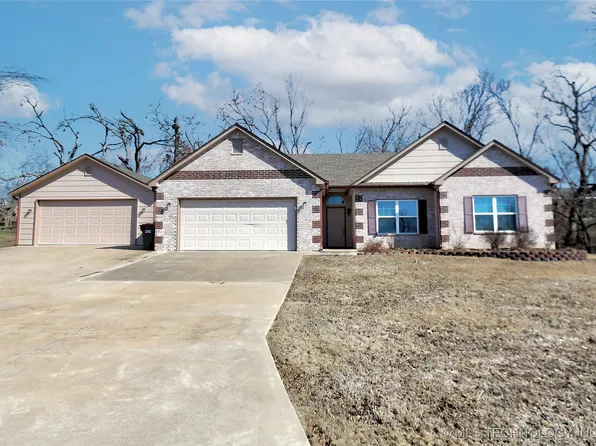 21557 S Falyn Rd, Claremore, OK 74019