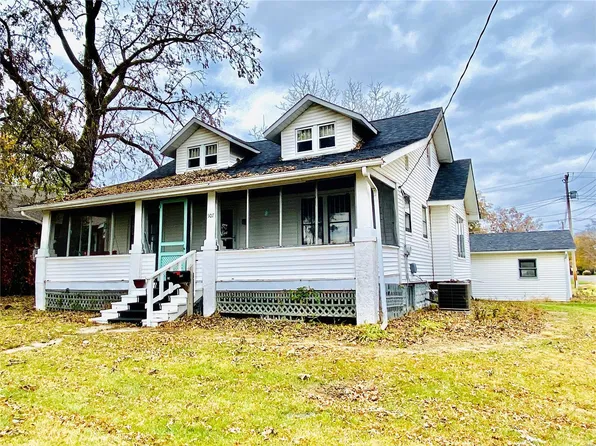 507 Clay St, Wellsville, MO 63384