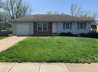 1003 SW Lea Dr, Lees Summit, MO 64081