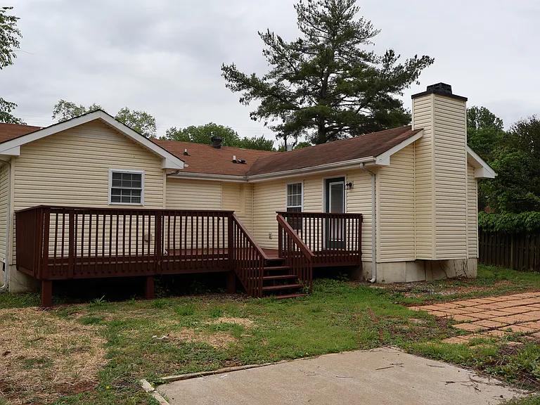 2724 Ann Dr — Photo 5