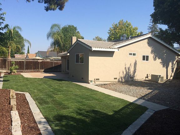 2nd image of 445 Santa Mesa Dr