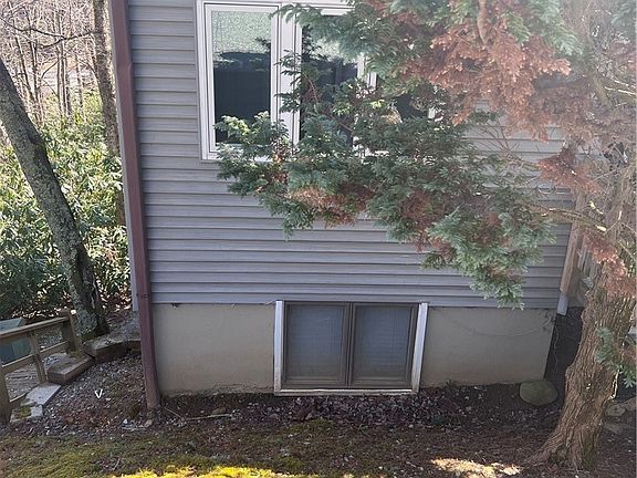 5th image of 165 Briarcliff Road #J42
