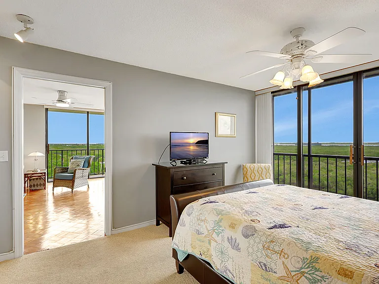 5059 N Highway A1A #701 — Photo 21
