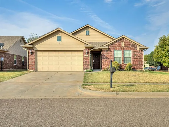 2501 Fawn Lily Rd, Oklahoma City, OK 73128