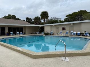 315 Circle Dr S APT 202, Boynton Beach, FL 33435