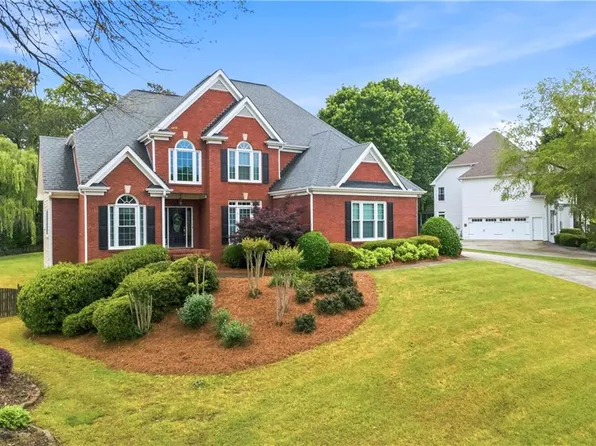 4965 Oakmont Bend Dr, Alpharetta, GA 30004