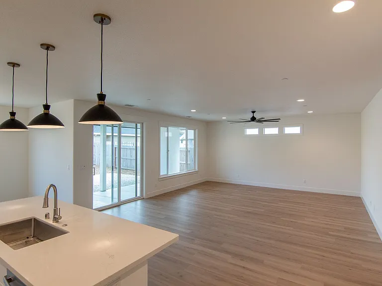 3677 Nadal Dr — Photo 16