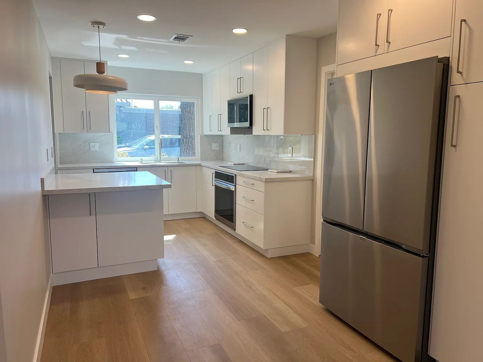 Hollyleaf Ln, San Jose — Photo 2