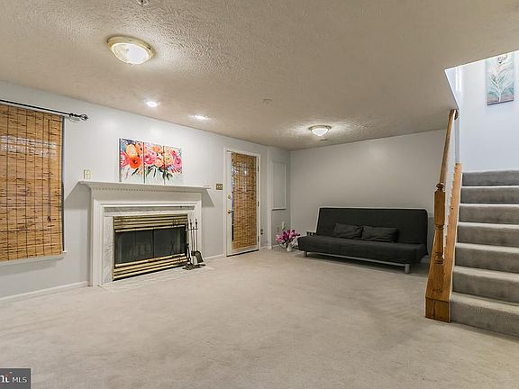 4th image of 18901 Quiet Oak Ln