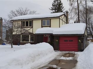 19 Cabot Pl, Deep River, ON K0J1P0