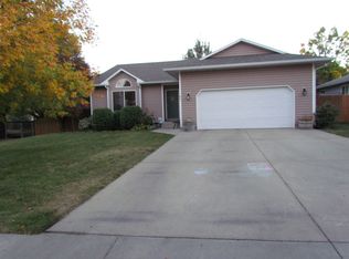 216 Stillwater Ln, Billings, MT 59105