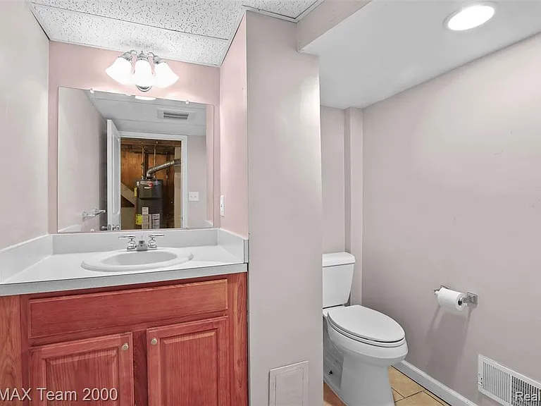3130 Chestnut St — Photo 23