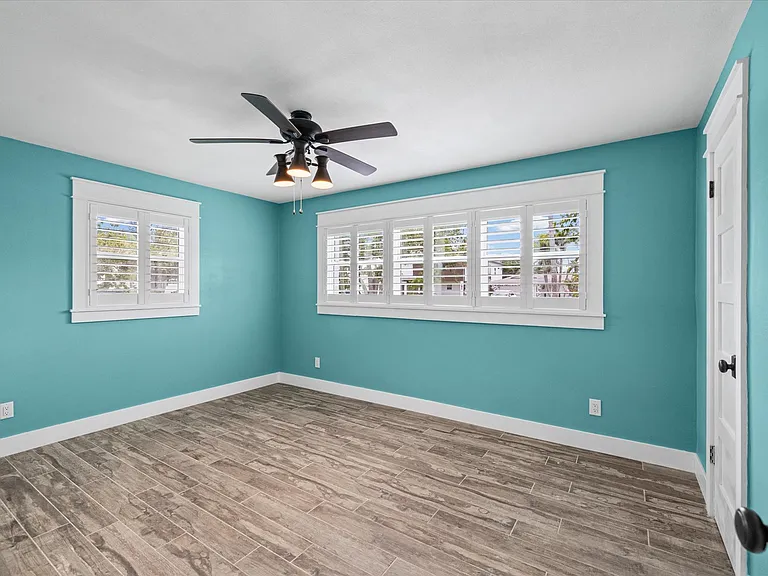 6323 Bayou Grande Blvd NE — Photo 26